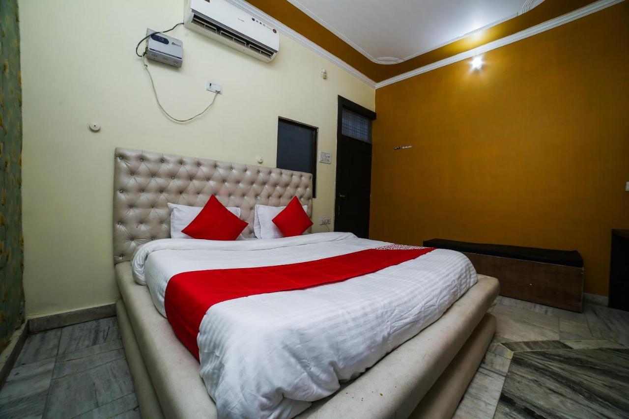 Hotel Shiv Mahima Inn By Wb Inn Prayagraj Exterior photo