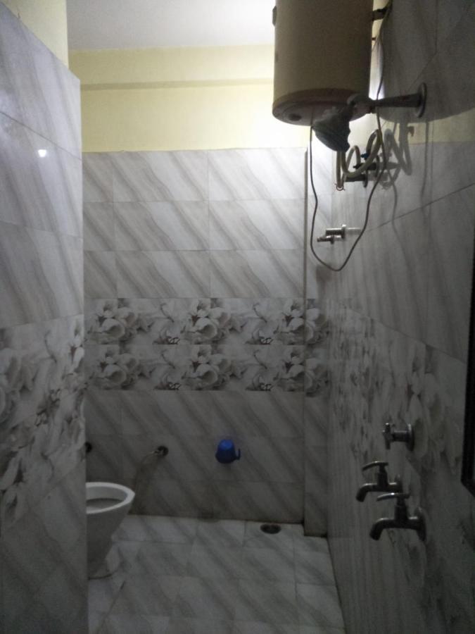 Hotel Shiv Mahima Inn By Wb Inn Prayagraj Exterior photo