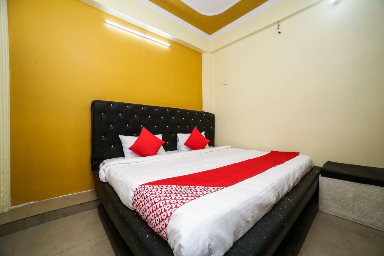 Hotel Shiv Mahima Inn By Wb Inn Prayagraj Exterior photo