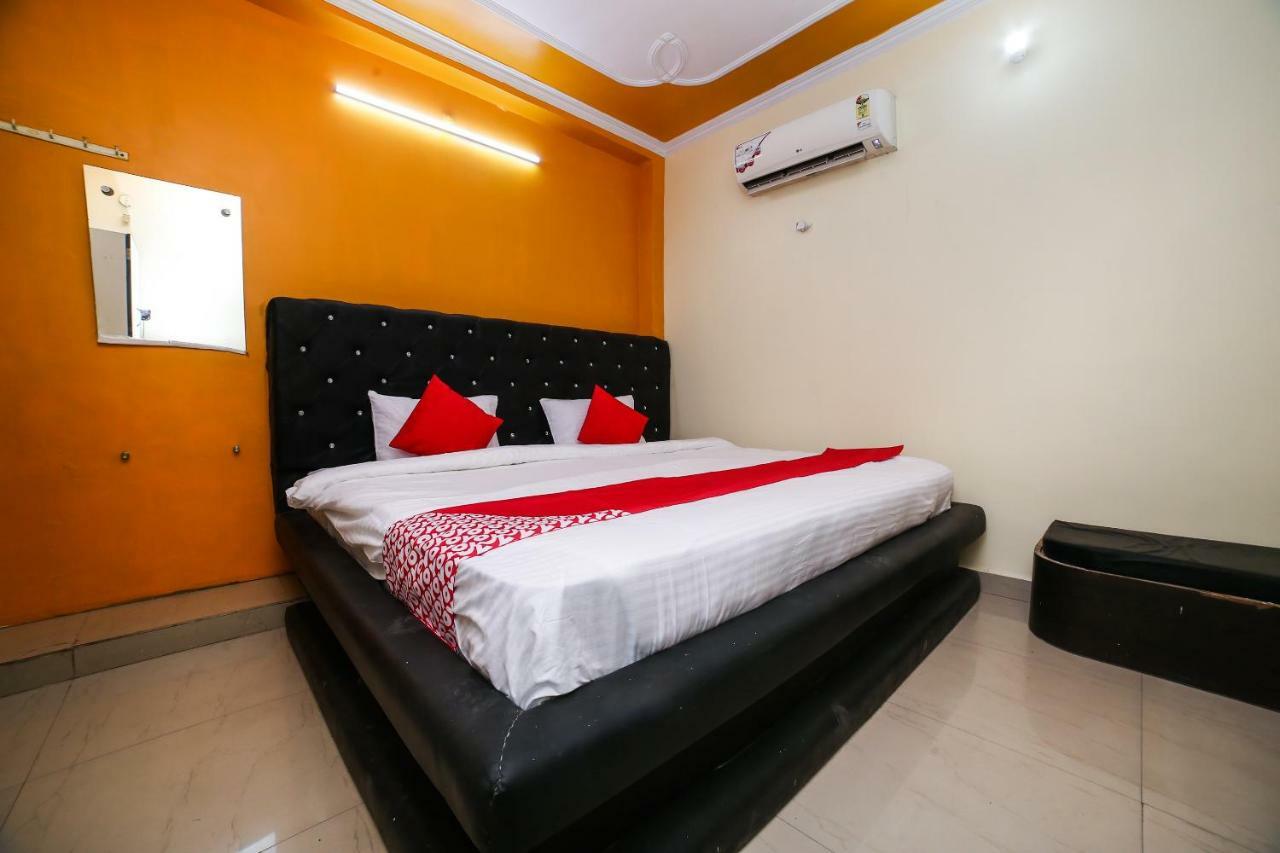 Hotel Shiv Mahima Inn By Wb Inn Prayagraj Exterior photo