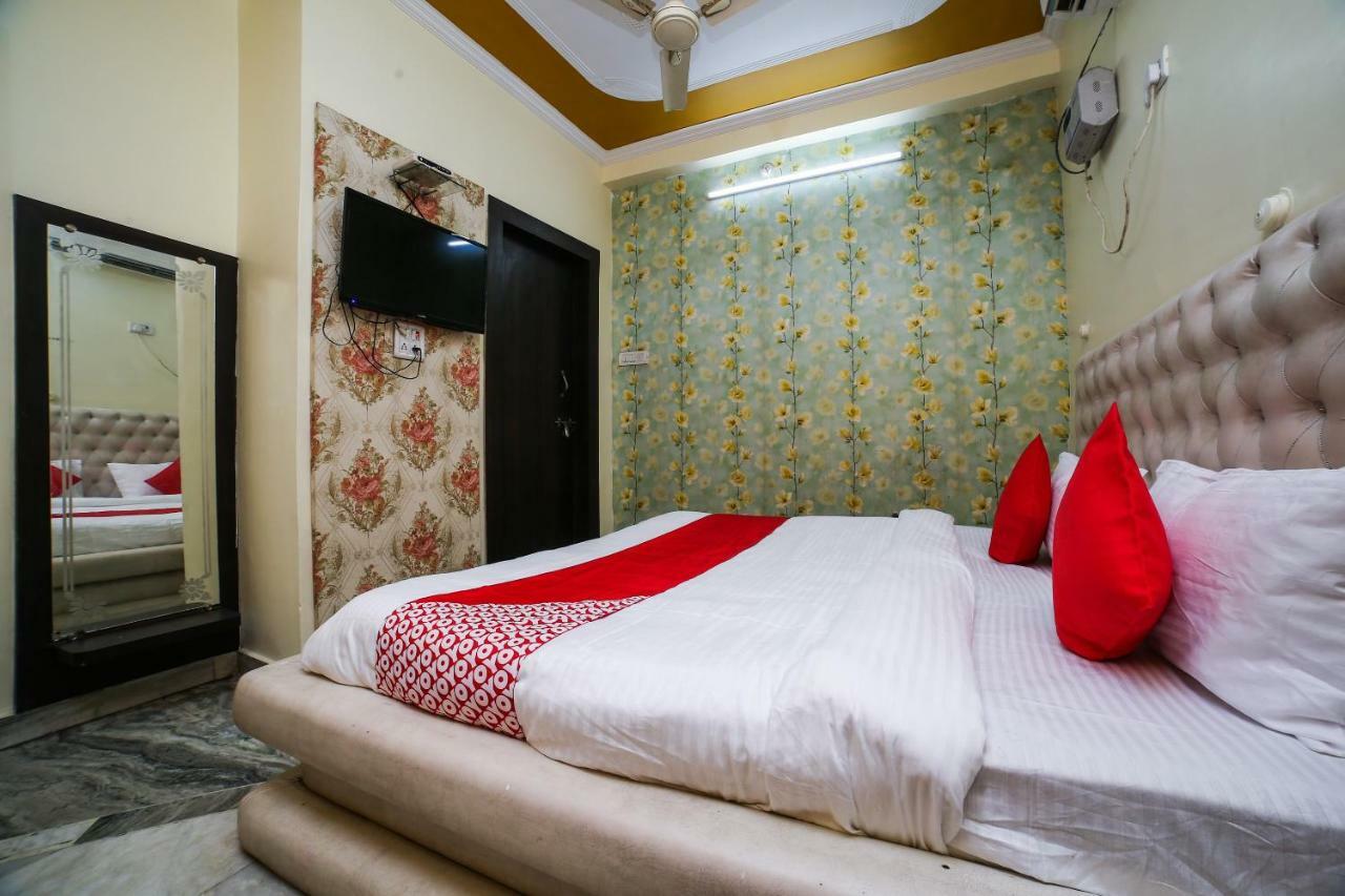 Hotel Shiv Mahima Inn By Wb Inn Prayagraj Exterior photo