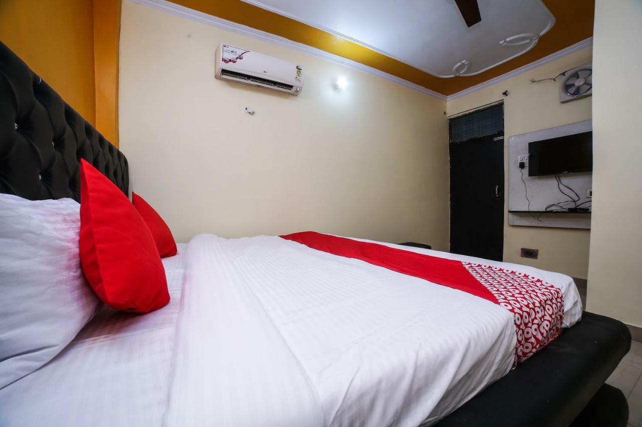 Hotel Shiv Mahima Inn By Wb Inn Prayagraj Exterior photo